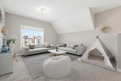 5 Copperstone Villas Se, Calgary, AB - Indoor Photo Showing Living Room