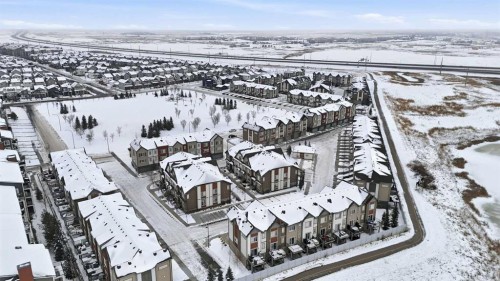 5 Copperstone Villas Se, Calgary, AB - Outdoor With View
