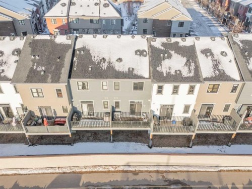 87 Walden Path Se, Calgary, AB - Outdoor