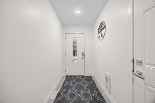 87 Walden Path Se, Calgary, AB - Indoor Photo Showing Other Room