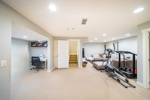 42 Copperfield Point Se, Calgary, AB - Indoor