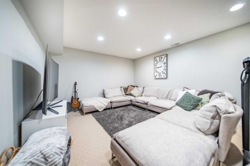 42 Copperfield Point Se, Calgary, AB - Indoor