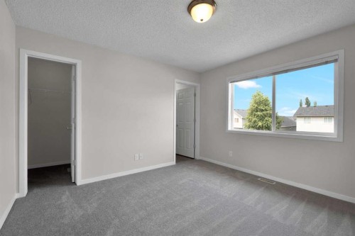 203 Cranberry Green Se, Calgary, AB - Indoor Photo Showing Other Room