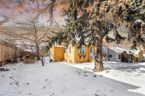 1623 Summit Street Sw, Calgary, AB - Outdoor