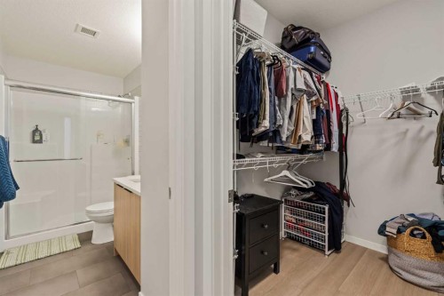 2201-33 Carringham Gate Nw, Calgary, AB - Indoor With Storage