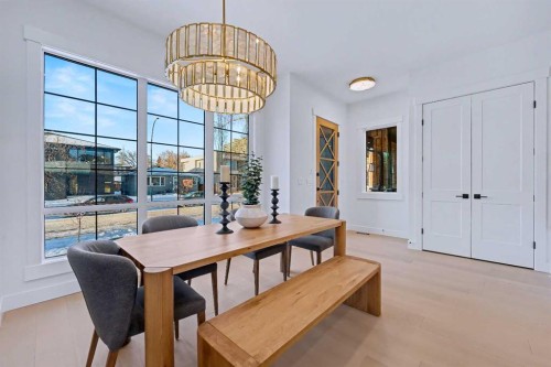 732 33A Street Nw, Calgary, AB - Indoor Photo Showing Dining Room