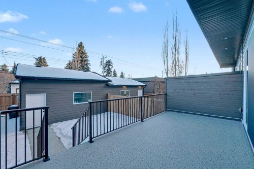 732 33A Street Nw, Calgary, AB - Outdoor