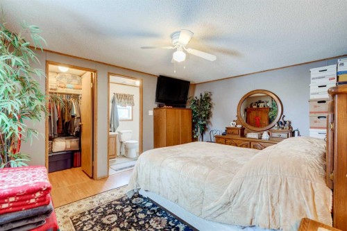 247-3223 83 Street Nw, Calgary, AB 