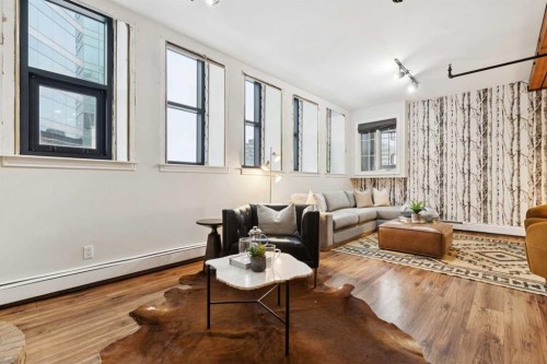 316-220 11 Avenue Se, Calgary, AB - Indoor Photo Showing Other Room