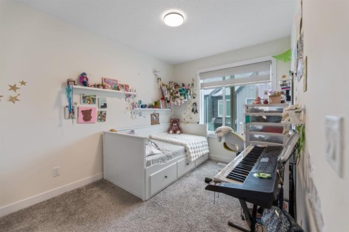 366 Seton Villas Se, Calgary, AB - Indoor Photo Showing Bedroom