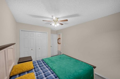 131 Coral Springs Circle Ne, Calgary, AB - Indoor