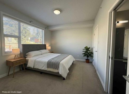 528-4303 1 Street Ne, Calgary, AB - Indoor Photo Showing Bedroom