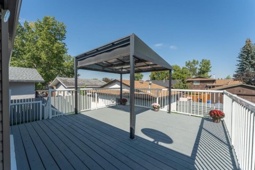 344 Templeview Drive Ne, Calgary, AB - Outdoor With Deck Patio Veranda With Exterior