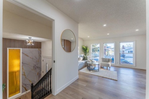 344 Templeview Drive Ne, Calgary, AB - Indoor