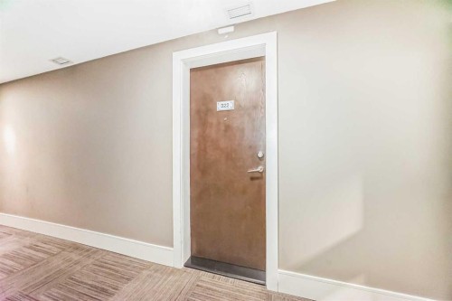 322-222 Riverfront Avenue Sw, Calgary, AB - Indoor Photo Showing Other Room