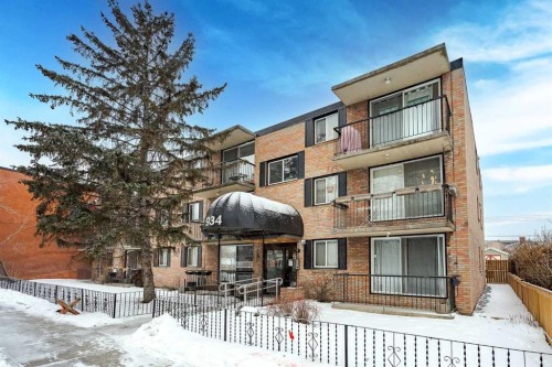 105-934 2 Avenue Nw, Calgary, AB - Outdoor With Balcony