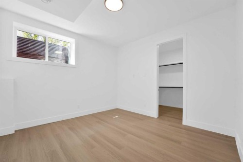 434 23 Avenue Nw, Calgary, AB - Indoor Photo Showing Other Room