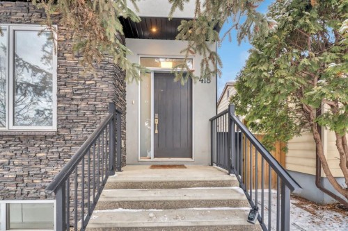 418 13 Avenue Ne, Calgary, AB - Outdoor