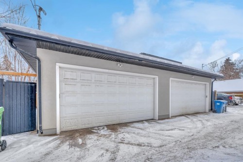 418 13 Avenue Ne, Calgary, AB - Outdoor With Exterior