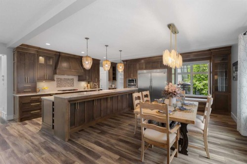 512 Memorial Drive Nw, Calgary, AB - Indoor