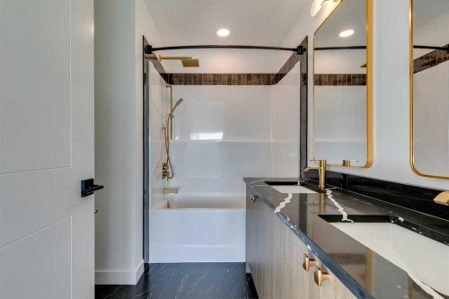 102-14800 1 Street, Calgary, AB - Indoor Photo Showing Kitchen With Double Sink