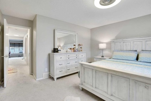 124 Skyview Shores Road Ne, Calgary, AB - Indoor Photo Showing Bedroom