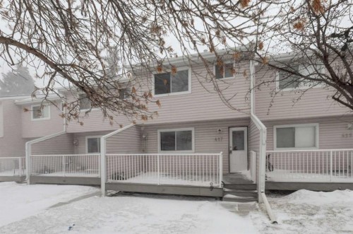 417 40 Street Ne, Calgary, AB - Outdoor With Deck Patio Veranda With Facade