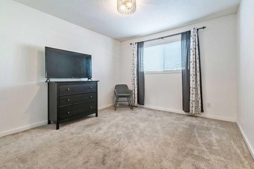 20 High Ridge Close Nw, High River, AB - Indoor