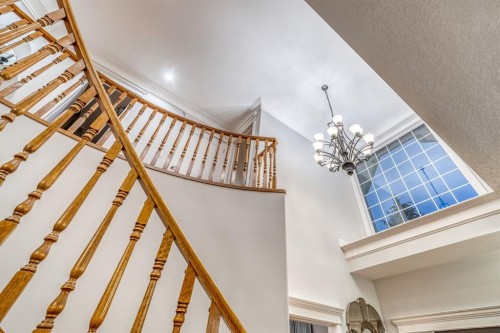 158 Gleneagles View, Cochrane, AB - Indoor Photo Showing Other Room