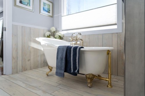 158 Gleneagles View, Cochrane, AB - Indoor