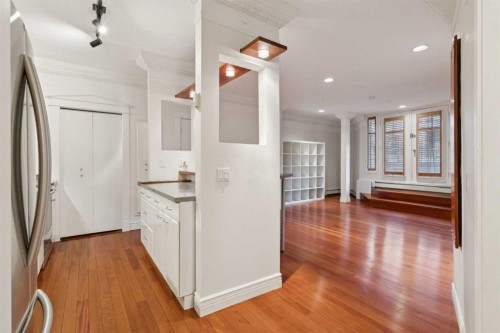 111-1410 2 Street Sw, Calgary, AB - Indoor