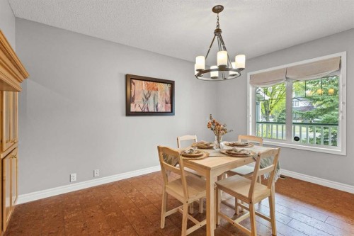 15209 Prestwick Boulevard Se, Calgary, AB - Indoor Photo Showing Dining Room