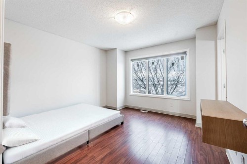 913 Taradale Drive Ne, Calgary, AB - Indoor