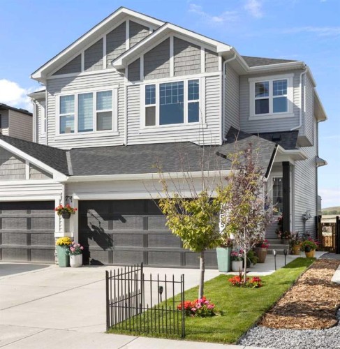 255 Heritage Heights, Cochrane, AB - Outdoor
