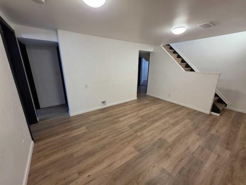 59 Brookpark Crescent Sw, Calgary, AB - Indoor Photo Showing Other Room