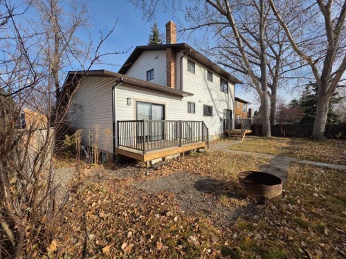 59 Brookpark Crescent Sw, Calgary, AB - Outdoor With Deck Patio Veranda