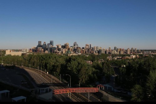 708-1726 14 Avenue Nw, Calgary, AB - Outdoor With View