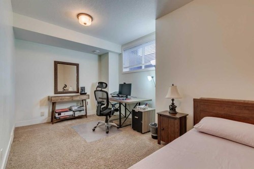 3529 40 Street Sw, Calgary, AB - Indoor