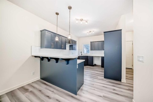 2006 37 Street Se, Calgary, AB - Indoor Photo Showing Kitchen