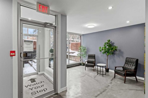 106-1904 10 Street Sw, Calgary, AB - Indoor Photo Showing Other Room