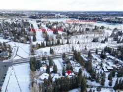 6729 Leeson Court SW Calgary, AB T3E 6B5