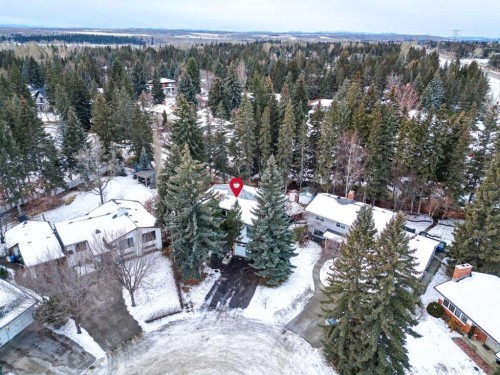 6729 Leeson Court Sw, Calgary, AB - Outdoor With View