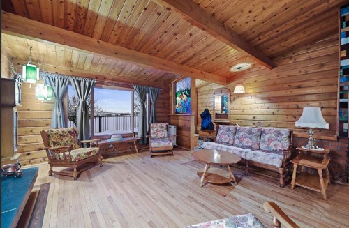 16102 273 Avenue East, Rural Foothills County, AB - Indoor Photo Showing Other Room