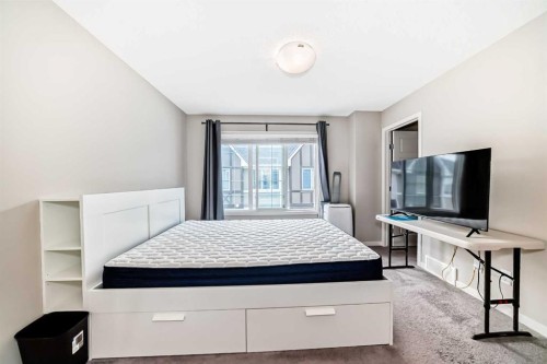 621 Nolanlake Villas Nw, Calgary, AB - Indoor Photo Showing Bedroom