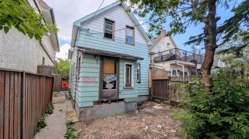 2916 17 Street Se, Calgary, AB - Outdoor