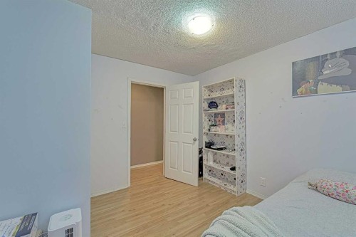 102 Coventry Crescent Ne, Calgary, AB - Indoor Photo Showing Bedroom