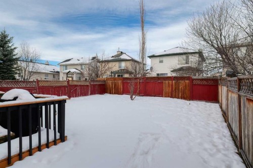 102 Coventry Crescent Ne, Calgary, AB - Outdoor