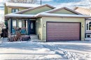 19 Mchugh Place Ne, Calgary, AB  - Outdoor 