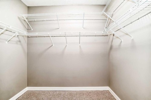 213-10 Discovery Ridge Close Sw, Calgary, AB - Indoor With Storage