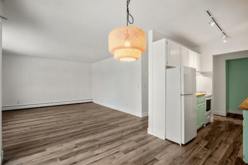 5-2319 19 Street, Nanton, AB - Indoor